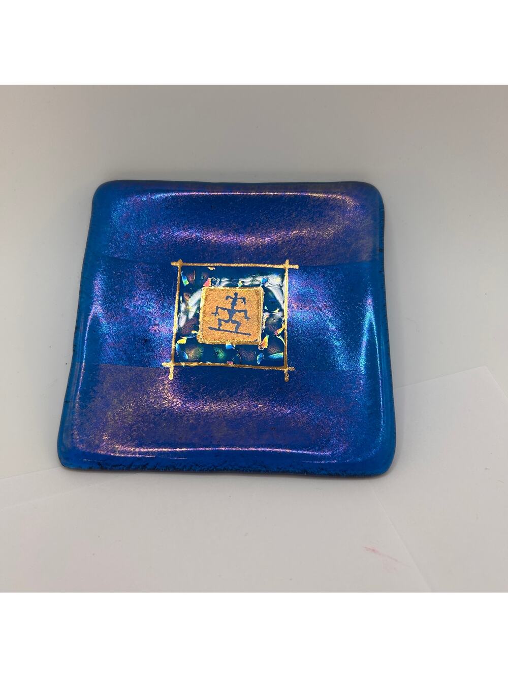 Blue Glass Small Dish w Traditional Hawaiian Surfer Petroglyph Motif Iridescent